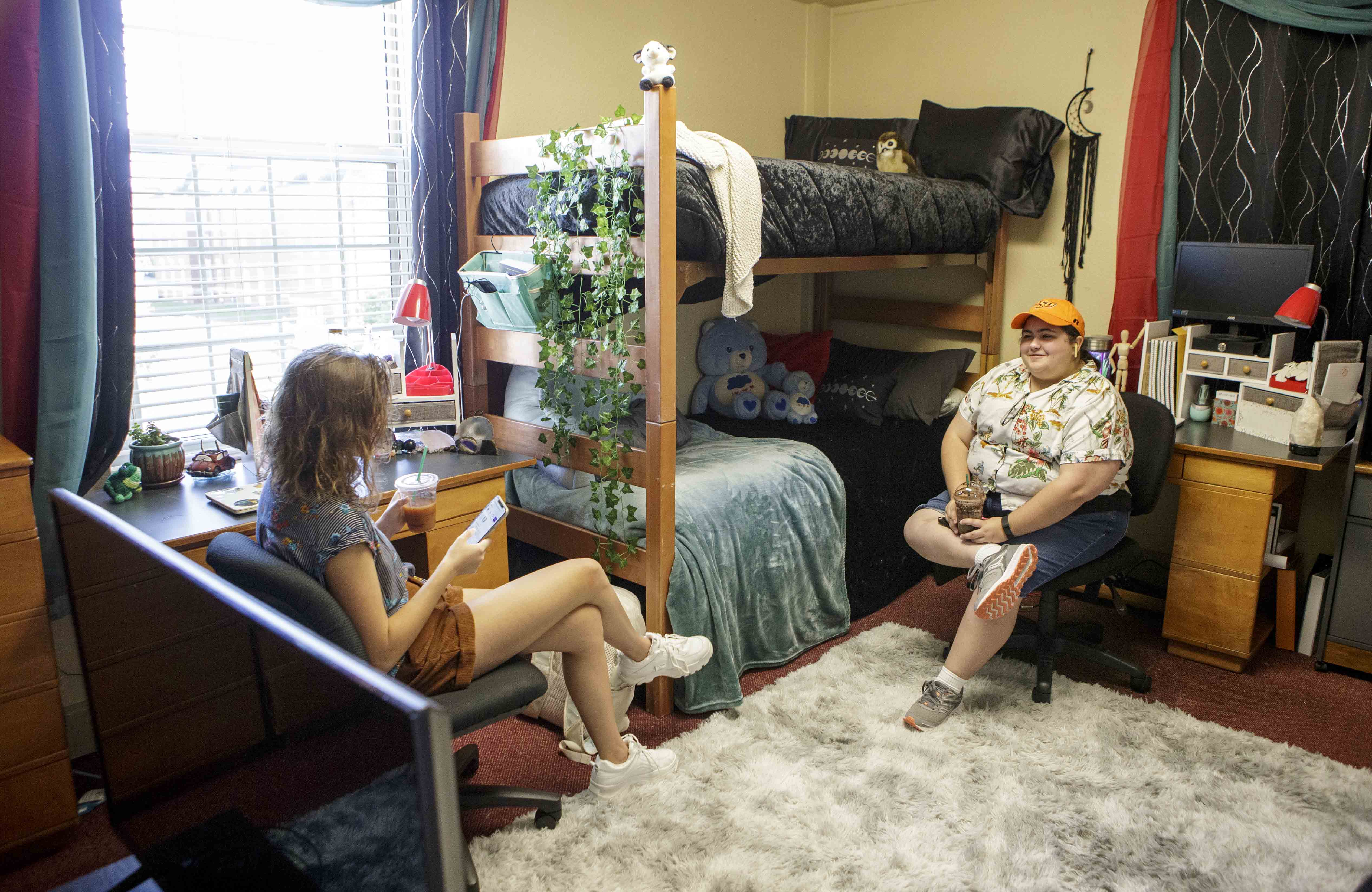 Stout Hall bedroom